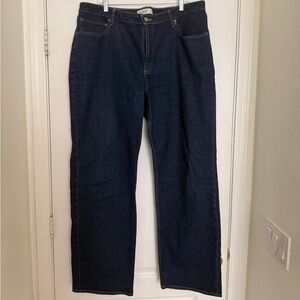 Abercrombie & Fitch Women’s Curve Love Dark Blue 90’s Relaxed Jeans